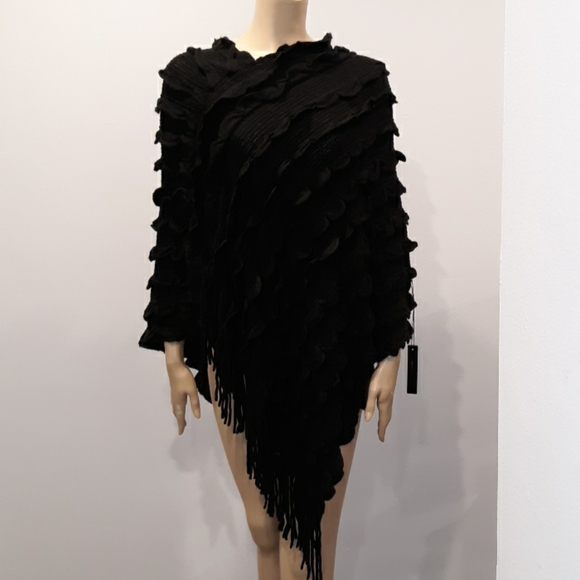 Max Sport black fringe poncho sweater One Size NWT - Picture 5 of 8